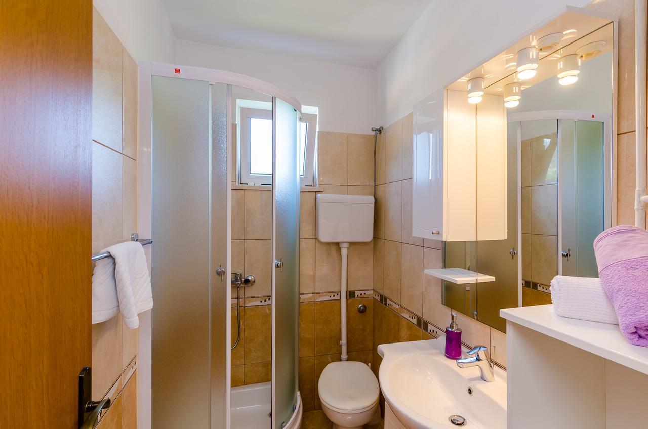Apartment & Rooms Mazdin Banici Экстерьер фото